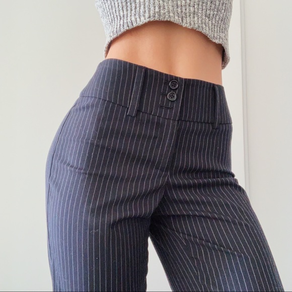 Vintage high rise pinstripe kickflares 🪙 - Picture 4 of 13